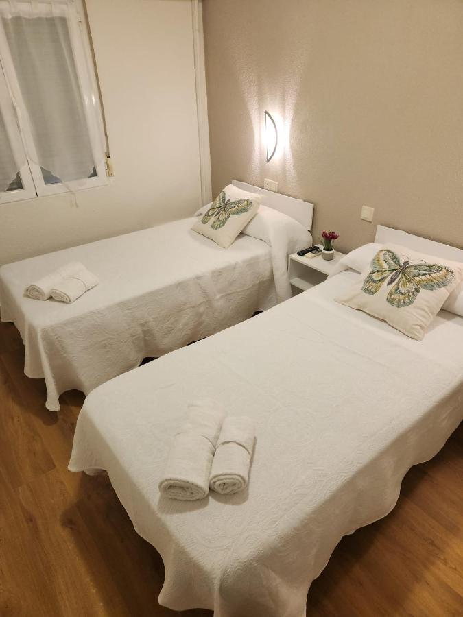 Hostal Casa Fran La Pueblanueva ภายนอก รูปภาพ