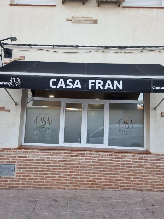 Hostal Casa Fran La Pueblanueva ภายนอก รูปภาพ